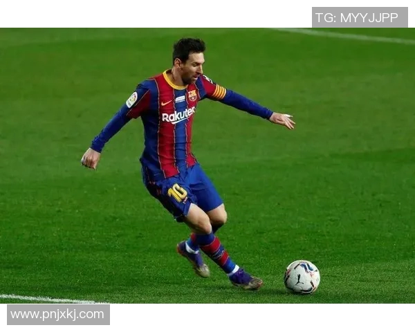 梅西在绿茵场上的精彩瞬间足球明星的比赛视频集锦